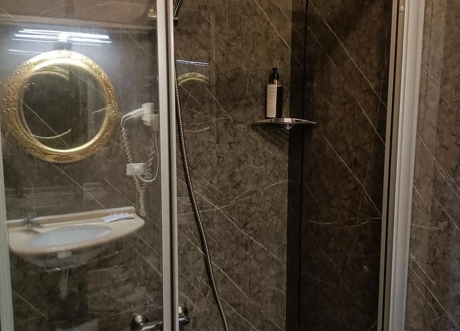 Guest house Palazzo Lion Morosini - Check In Presso Locanda Ai Santi Apostoli Venice
