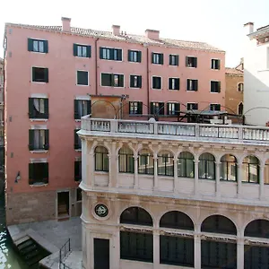 Appart hôtel Corte Grimani