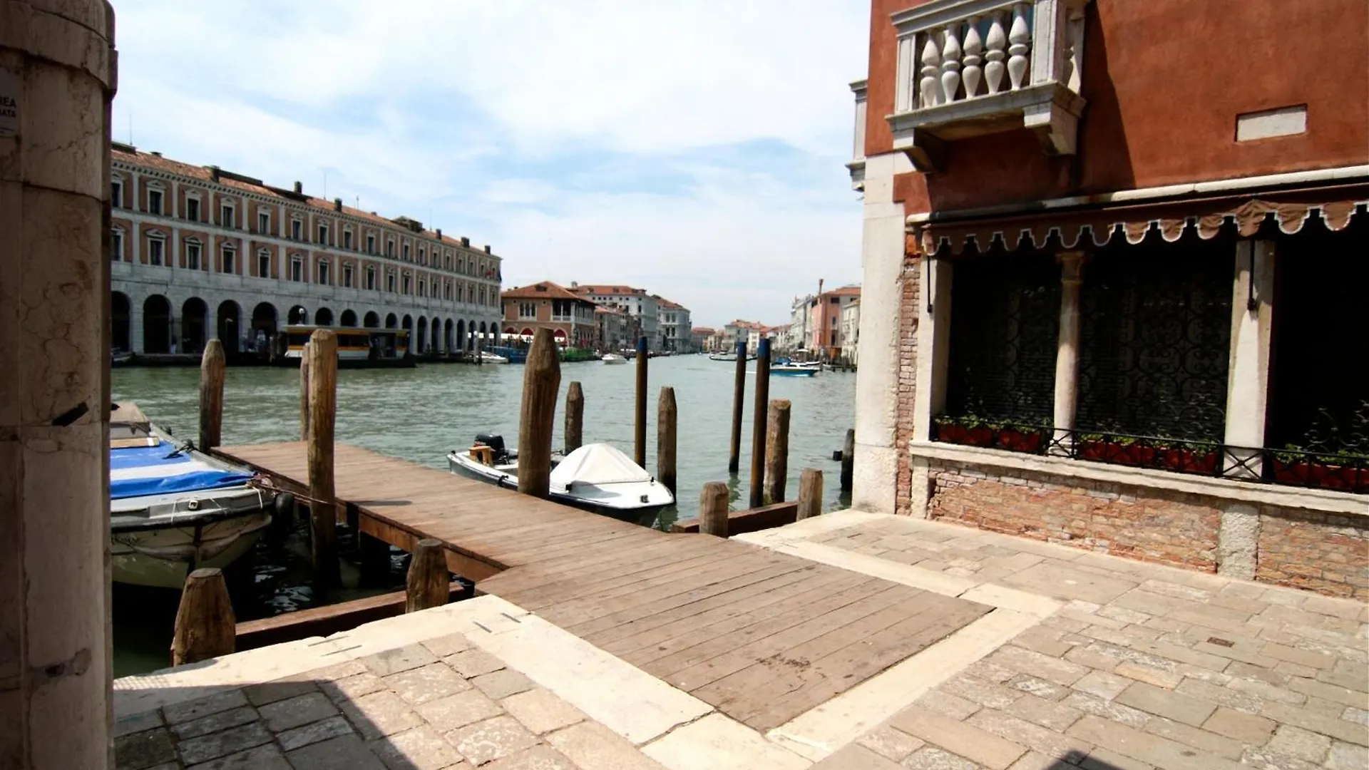 Palazzo Lion Morosini - Check In Presso Locanda Ai Santi Apostoli Benátky Itálie