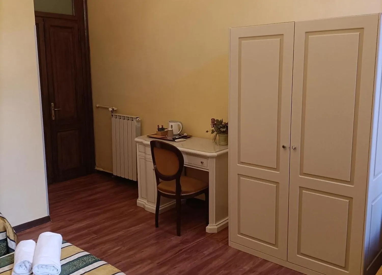 Palazzo Lion Morosini - Check In Presso Locanda Ai Santi Apostoli Benátky Penzion