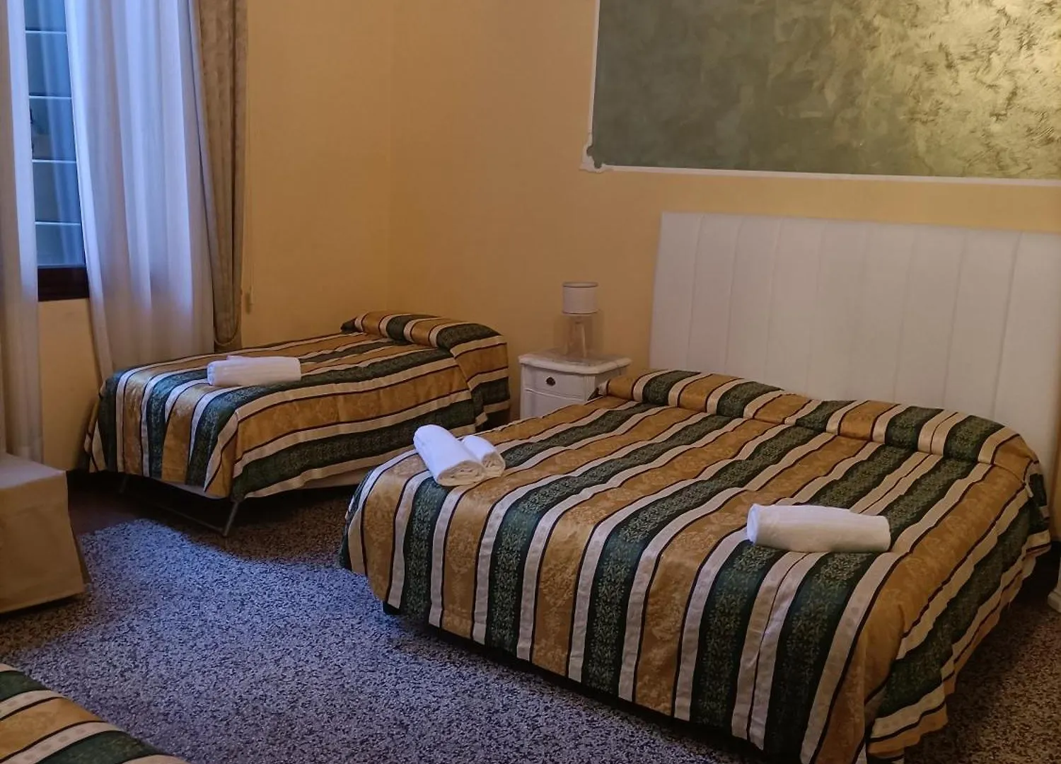 *** Penzion Palazzo Lion Morosini - Check In Presso Locanda Ai Santi Apostoli Benátky Itálie
