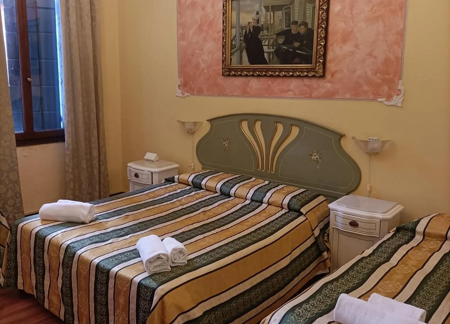 Penzion Palazzo Lion Morosini - Check In Presso Locanda Ai Santi Apostoli Benátky