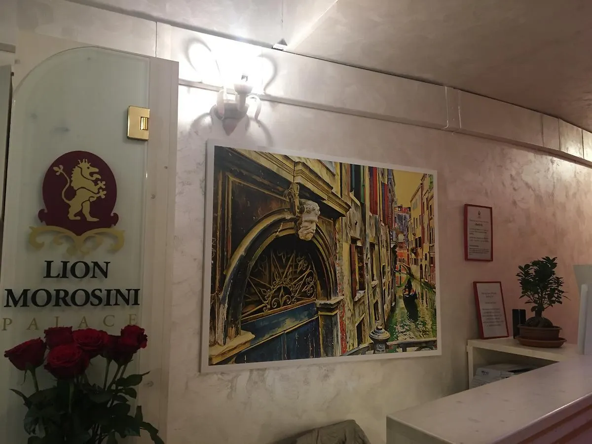 Palazzo Lion Morosini - Check In Presso Locanda Ai Santi Apostoli Benátky 3*,