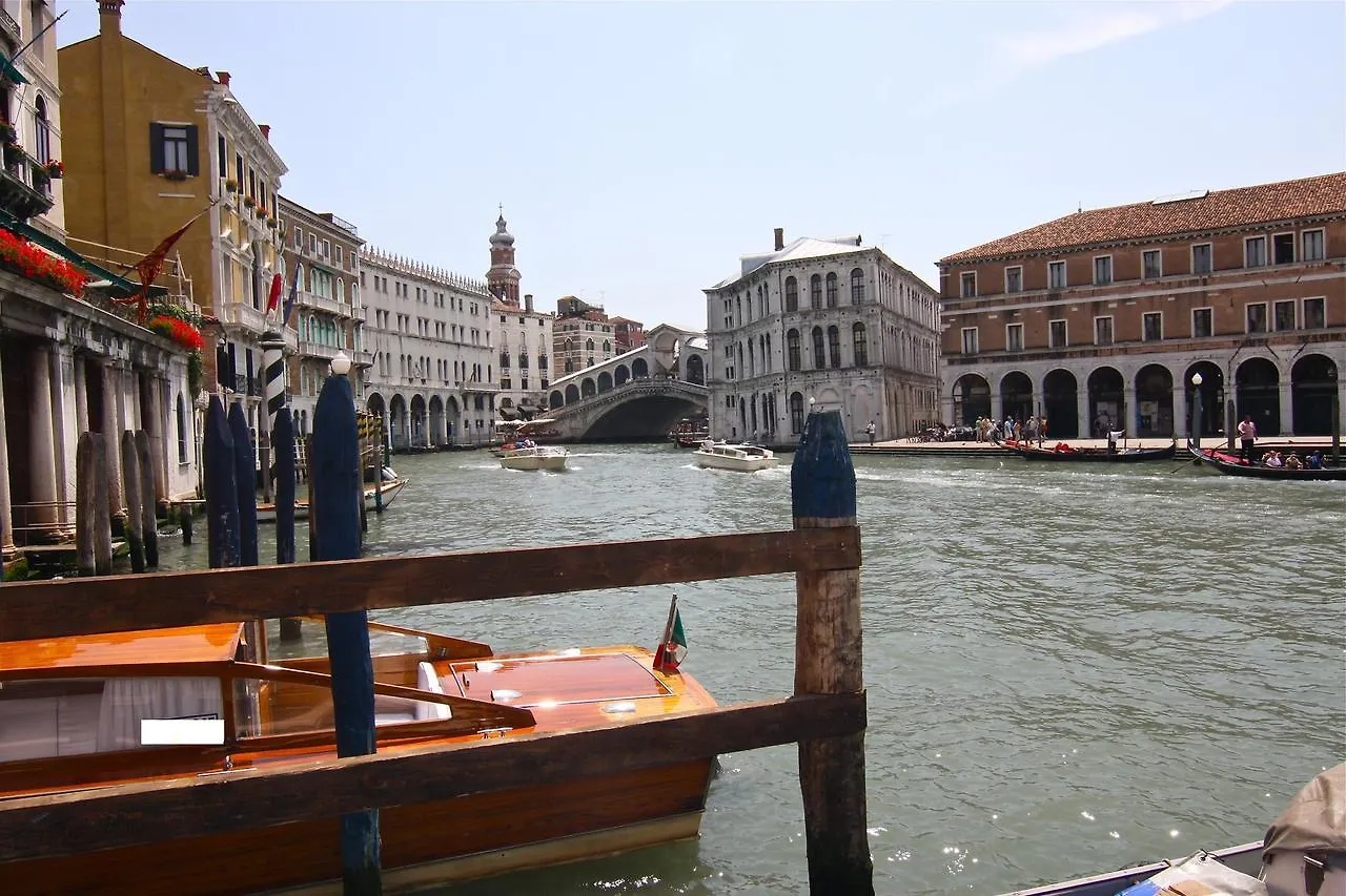 *** 招待所 Palazzo Lion Morosini - Check In Presso Locanda Ai Santi Apostoli 威尼斯 意大利